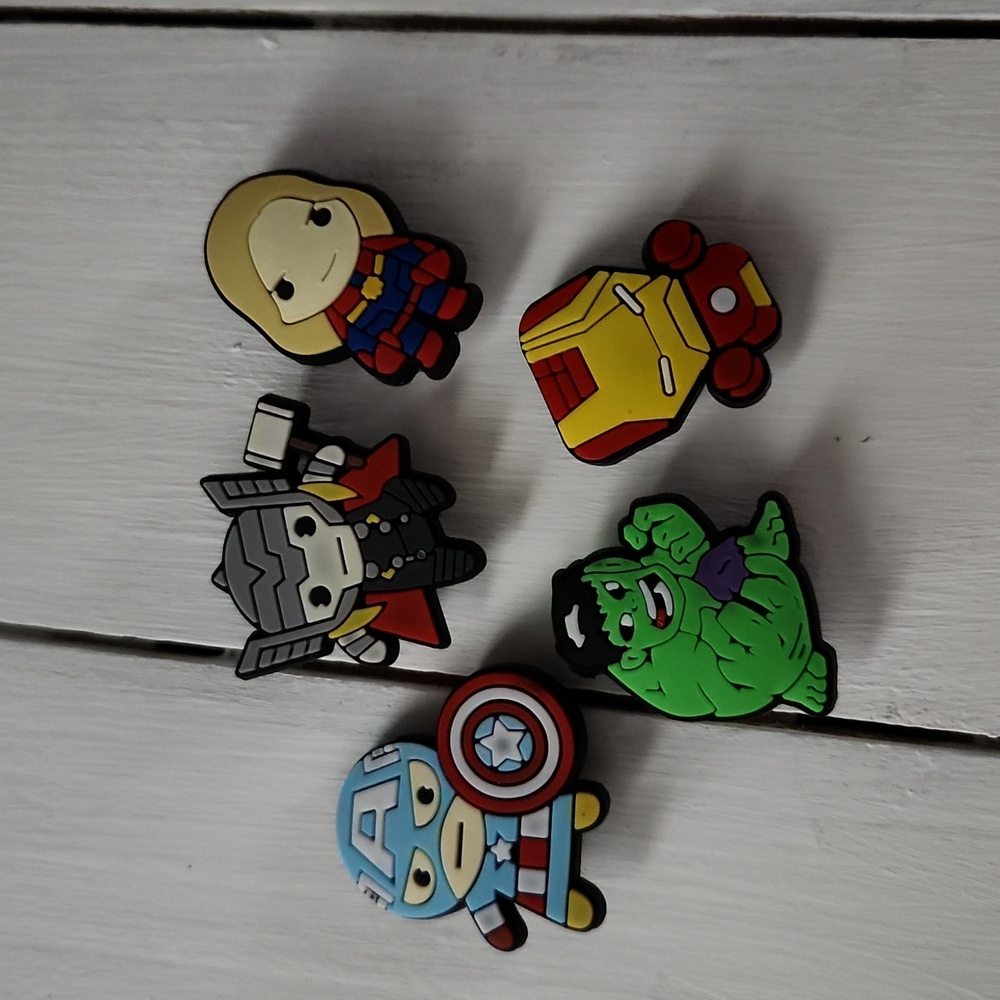 Set of 5 marvel avengers croc charms jibbits